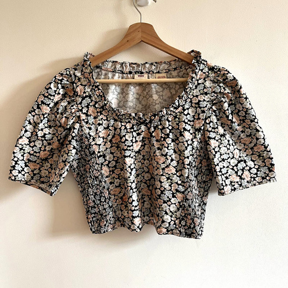 Levi's Louise Smocked Crop Top in Vanessa Floral Obsidian - Size S - Picture 12 of 12
